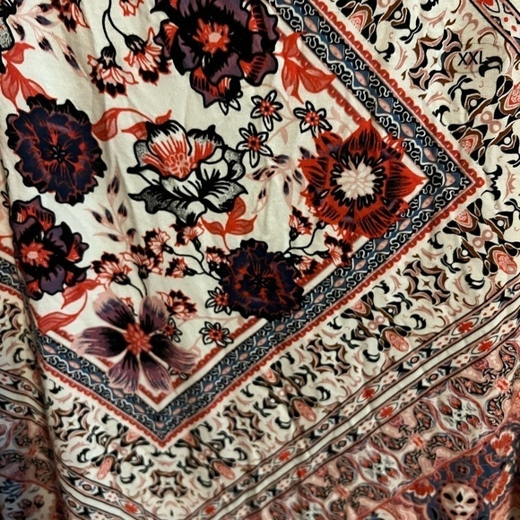 Black and Red 24/7 Floral Shirt Size XXL - Picture 7 of 9